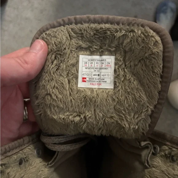 The North Face Brown Winter Boots - Picture 4 of 4